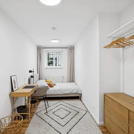 Grosses Design-apartment - Clara-park - 8 Gaeste Apartment