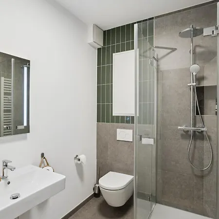 Grosses Design-apartment - Clara-park - 8 Gaeste Apartment *